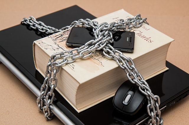 Why and How to Choose a Strong Password